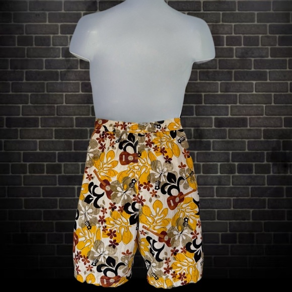 🌴 Daniel Cremieux 38 Colorful Swim Trunks – Size Large – Excellent Condition - Picture 3 of 13